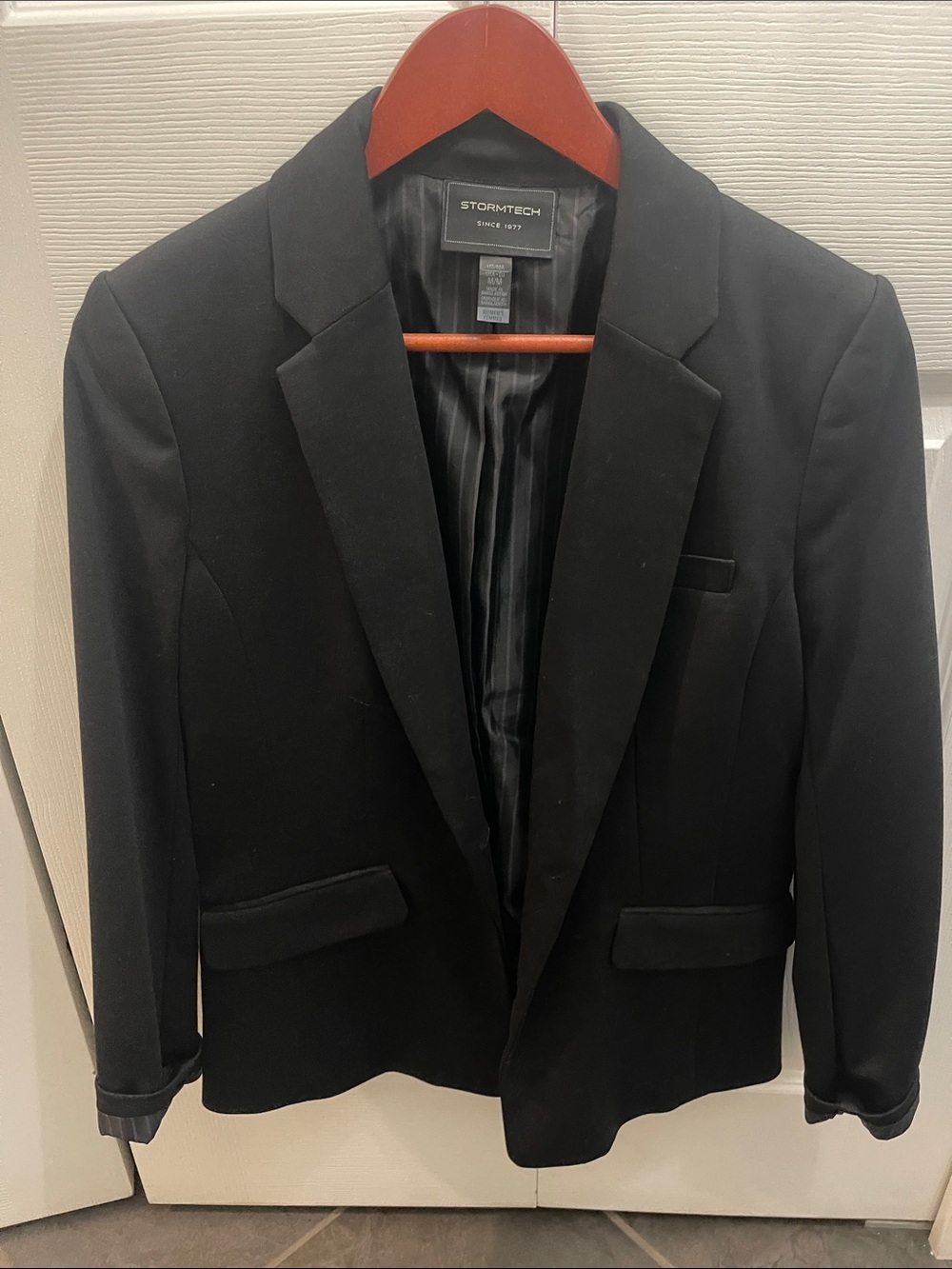 StormTech Women's Black Blazer - Classic Tailored Suit Jacket